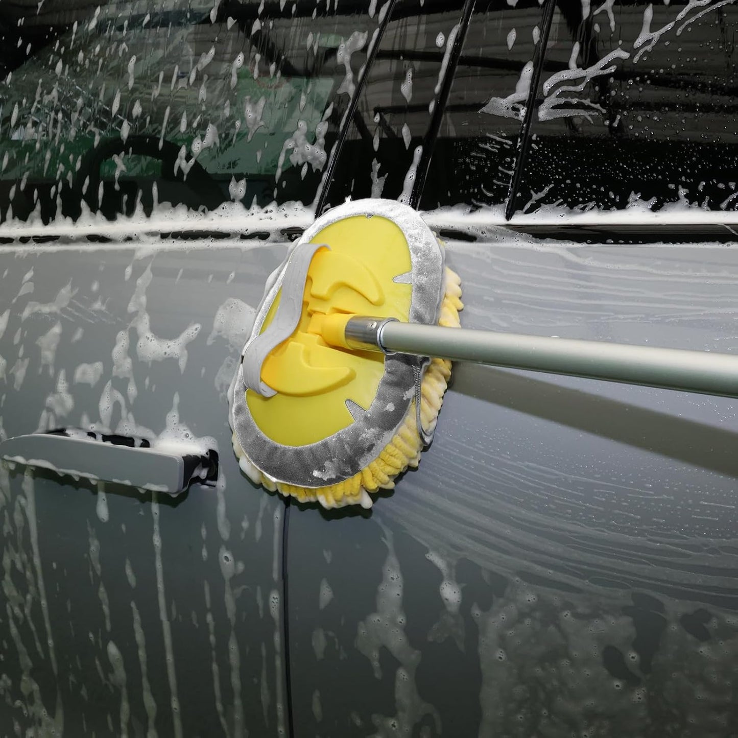 Dual-Use Car Wash Mop ā 10" x 8" Chenille Washing Kit with Adjustable Handle Grip Fits for Telescopic Extension Pole, Scratch-Free Cleaning for Cars, Windows, RVs, and Solar Panels (Pole NOT Included)