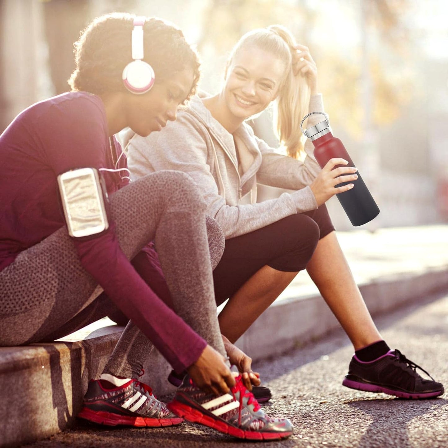 Neihepal 20 oz Insulated Water Bottles Bulk 2 Pack,Stainless Steel Double Wall Sport Bottle with Lid of Handle,Metal Reusable Thermoses Flask for School,Cyclists,Hikers,Gift (Assorted,Set of 2)