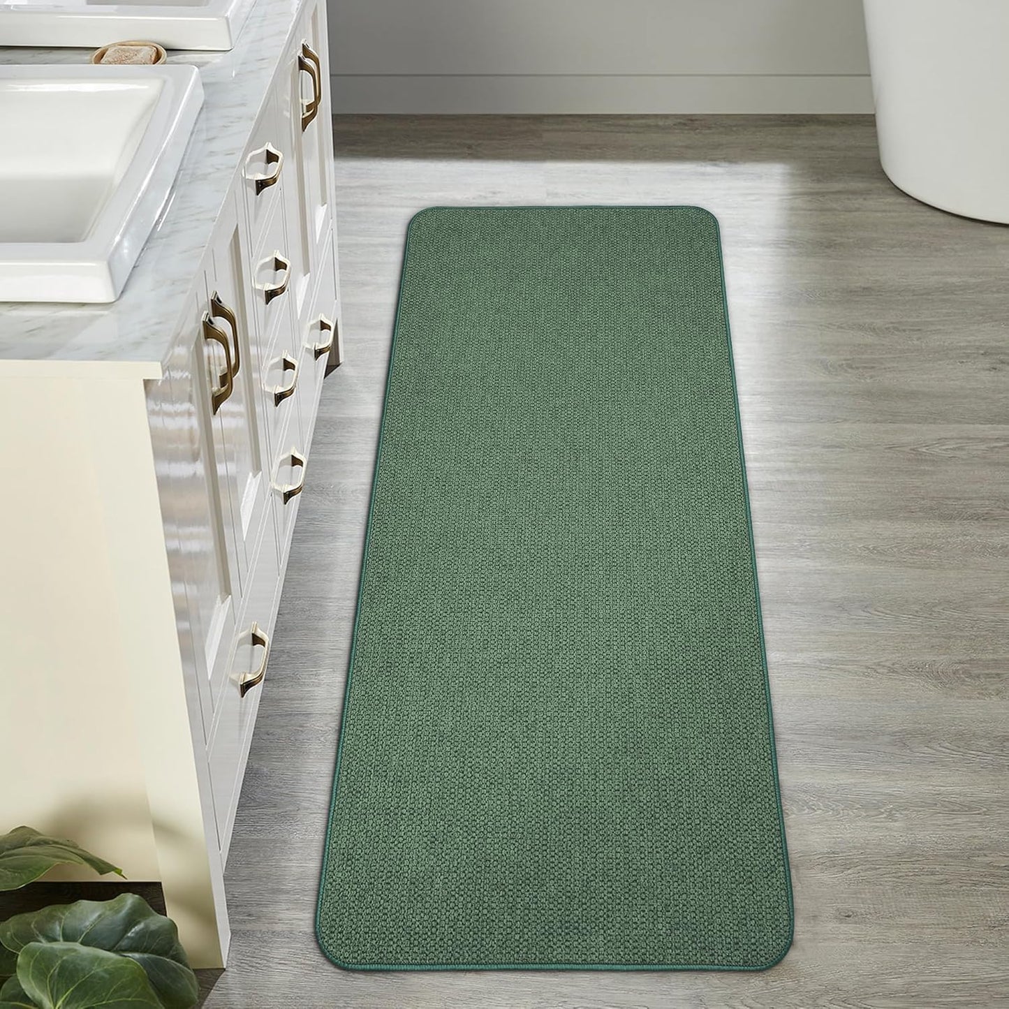 Bath Mat,Ultra Thin Bathroom Runner Rugs,Large Bath Mats for Bathroom,Quick Dry,Non-Slip,Machine Washable,Low Pile,Bath Rug,Shower Outside,Sink,Home Decor Accessories.Green,1'5"x4'11"(17x59inch)