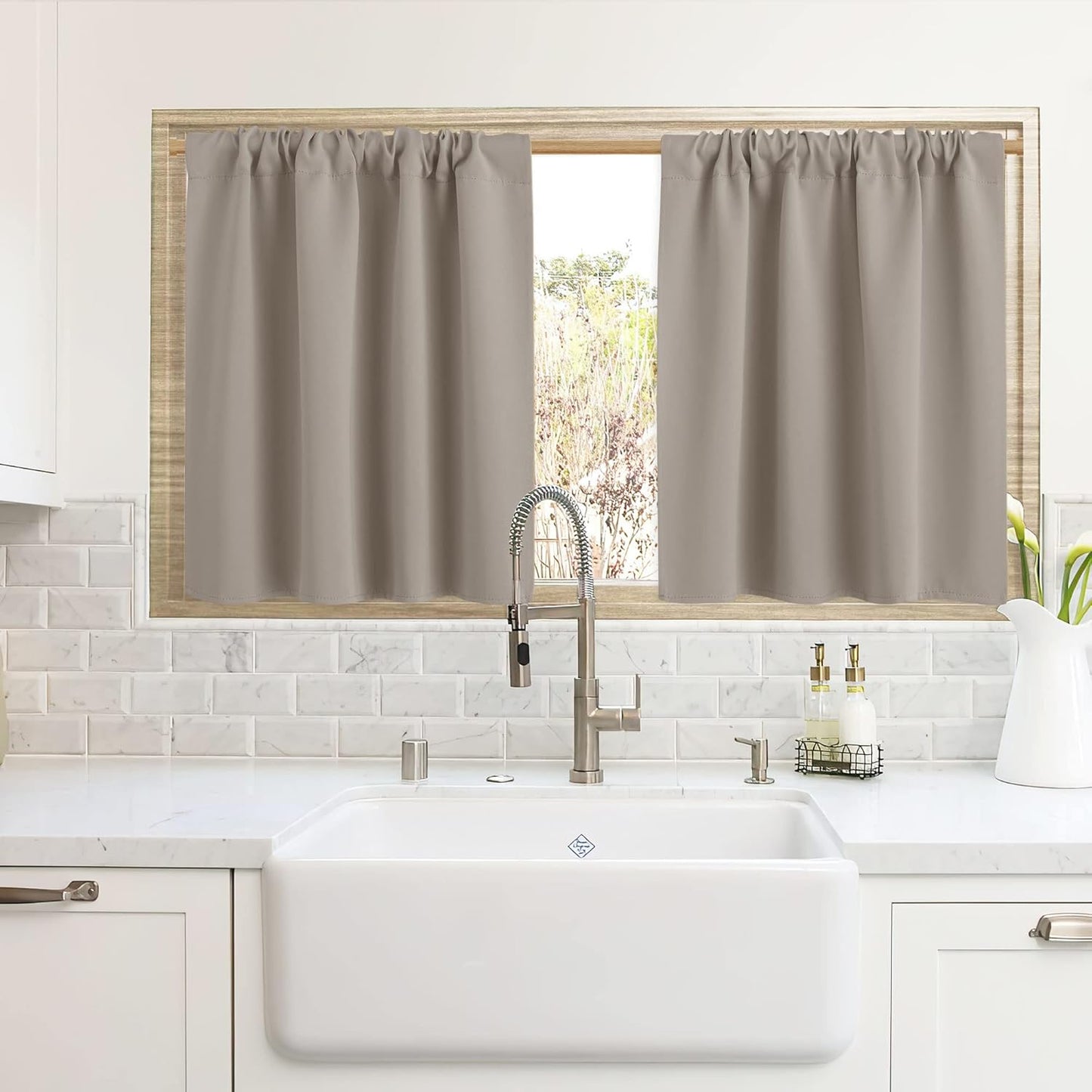 RYB HOME Blackout Curtains for Kitchen, Over Sink Privacy Curtains Window Decor, Thermal Insulating Drapes for Bathroom Cafe Bedroom Small Window, W 42 x L 24 inch, Sand, 2 Panels