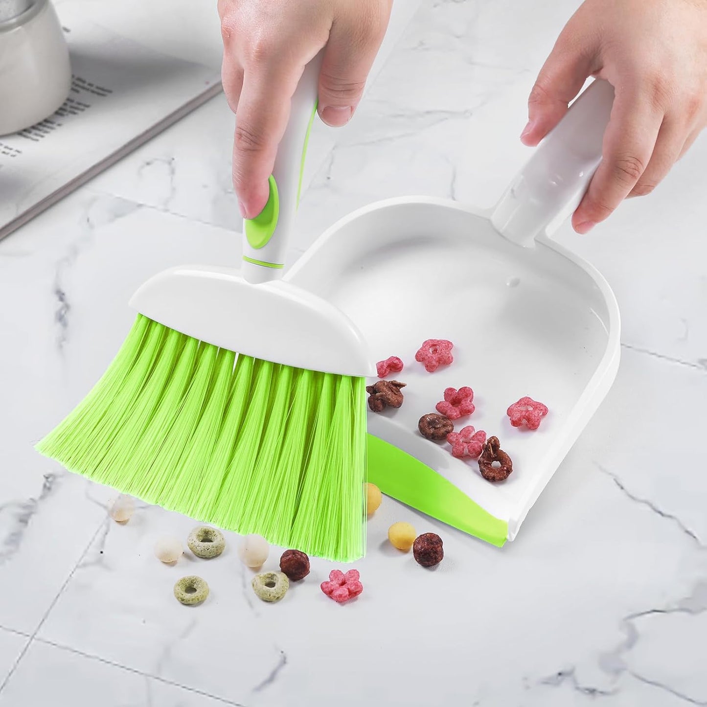 NACENA Small Dust Pan and Brush Set, Mini Broom and Dustpan Set Small Hand Broom and Brush Combo Dust Pan with Teeth for Home Cleaning Drawers Desktop Sofas Pet Care and Outdoor, Green