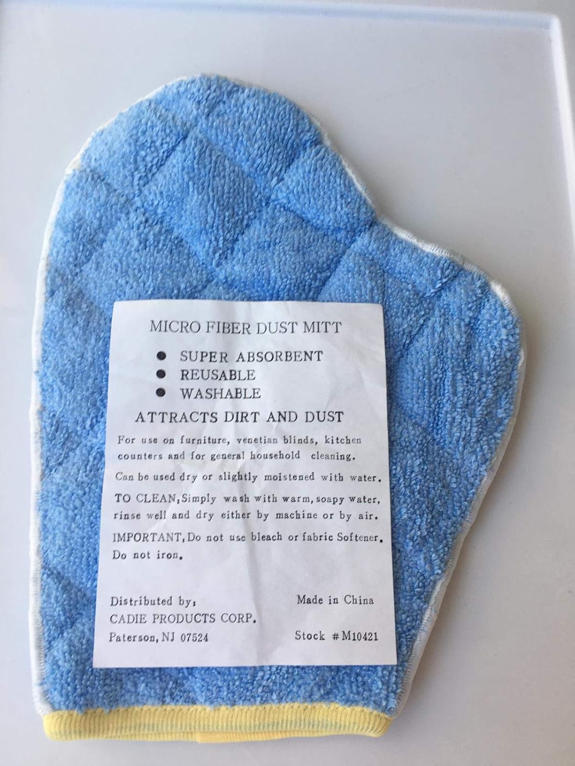 Soft Microfiber Dust Mitt - Comfortable and Reusable Dusting Mitten for Household Cleaning | Multipurpose Cloth Glove Wipes Off Dirt for Living Room, Bathroom and Kitchen Furnitures | Blue, 1 Pack