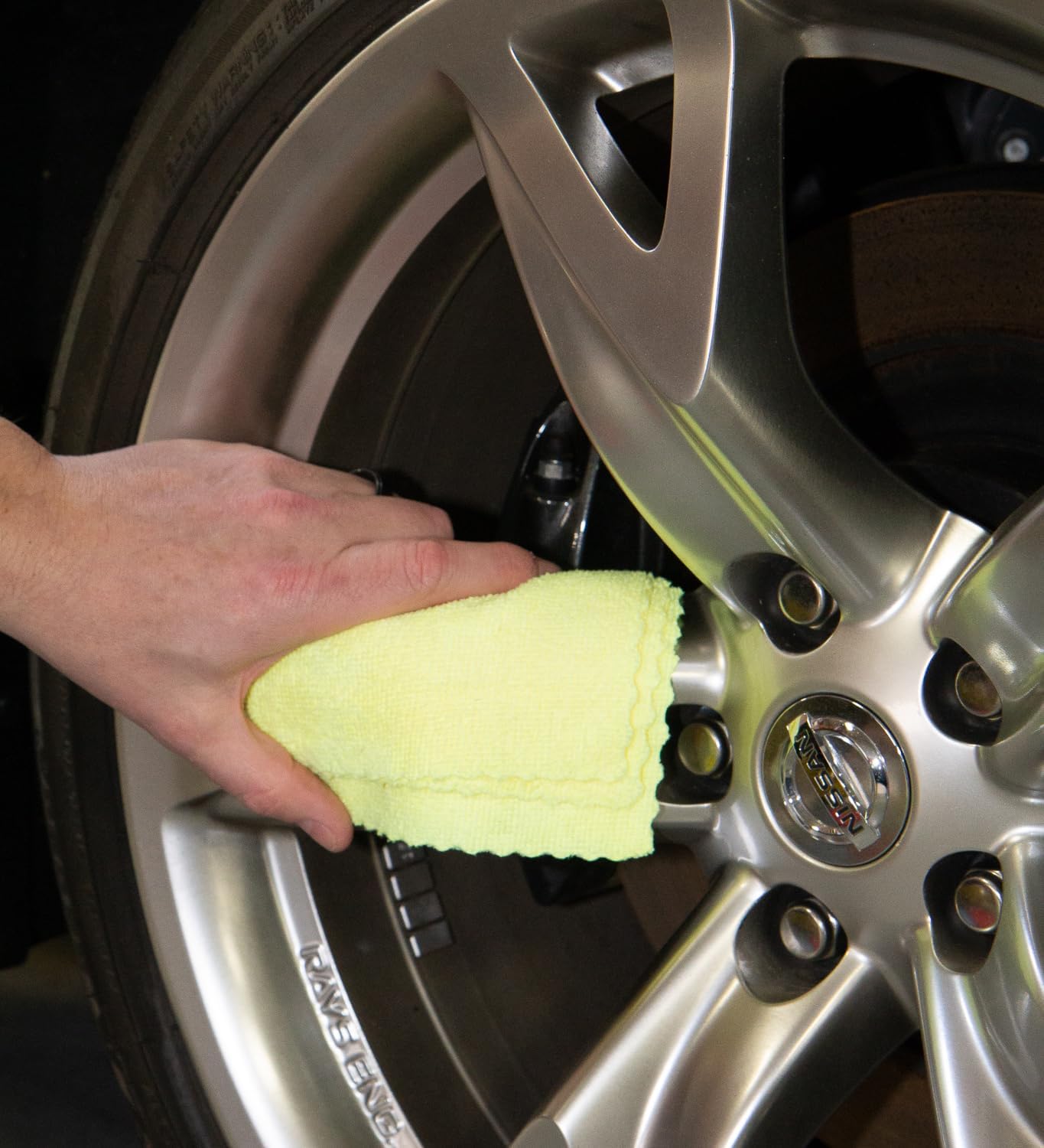 Arkwright Smart Rags in Box - (Pack of 50) Lint Free Microfiber Cleaning Cloth, Scratch & Streak-Free, Dispensable Wash Towels for Cars, Window Glass, and Auto Shop, 12 x 12 in, Yellow