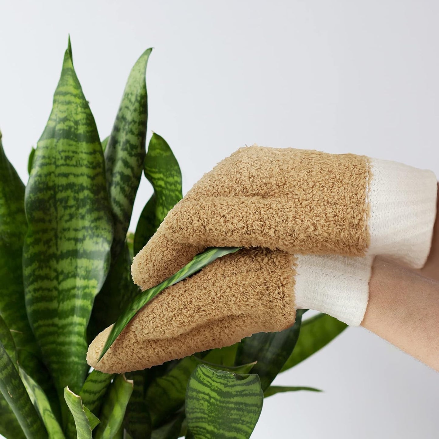 BBTO 3 Pairs Microfiber Dusting Mitt with Thumb Household Cleaning Gloves No Scratch Reusable Washable Dusting Mittens for Plants House Window Car Cleaning