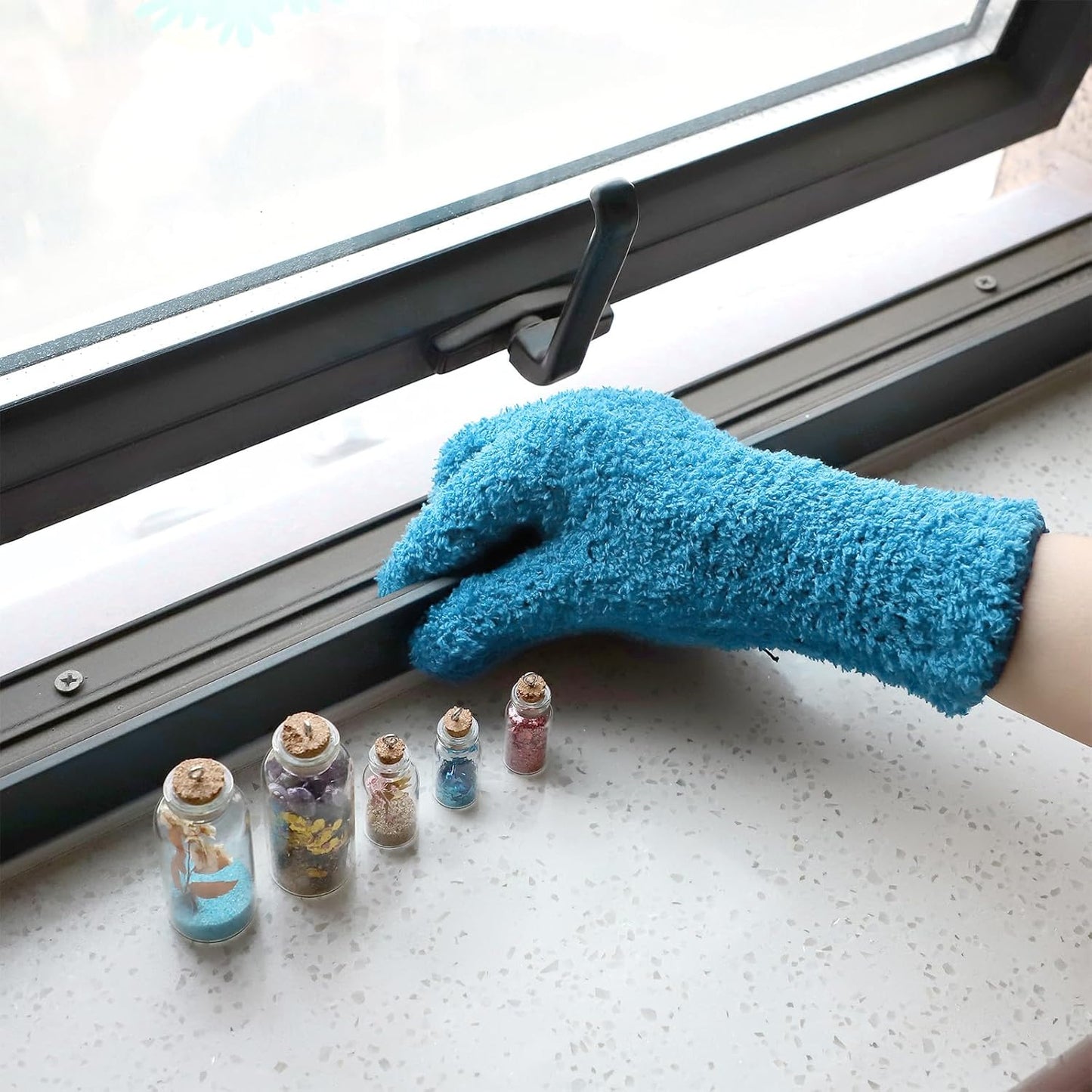 Patelai 2 Pairs Microfiber Gloves for plants Dusting Cleaning Glove Mittens House Cars Blinds Dusting(Blue, Grass Green, X-Large)