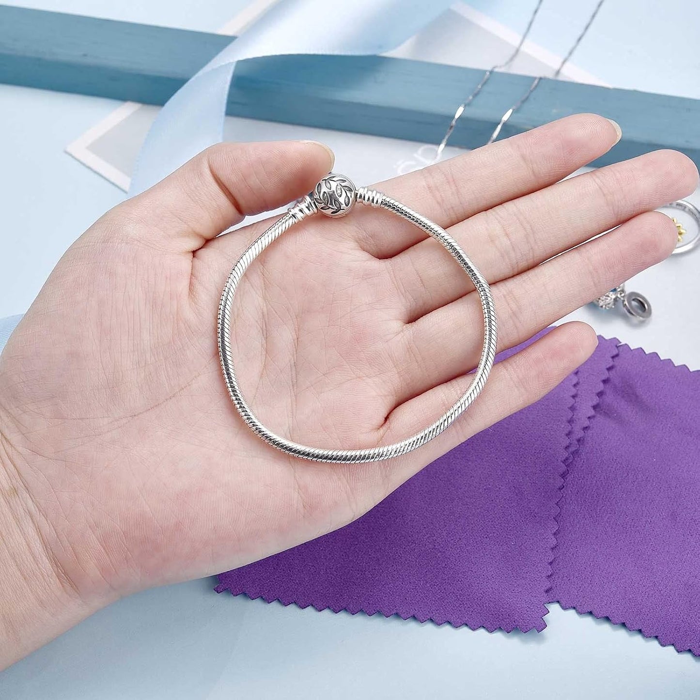 SEVENWELL 50pcs Jewelry Cleaning Cloth Dark Purple Polishing Cloth for Sterling Silver Gold Platinum Small Silver Polish 8x8cm