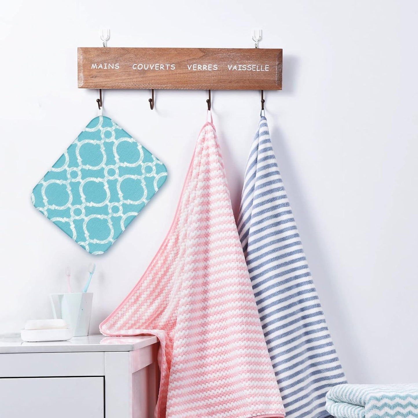 3 Pcs Heat Press Mats Compatible with Easypress 2 / Easypress Easy Press Mat Protective Resistant Double Sides Applicable Ironing Insulation for HTV Iron on Projects(Blue Lantern Pattern)