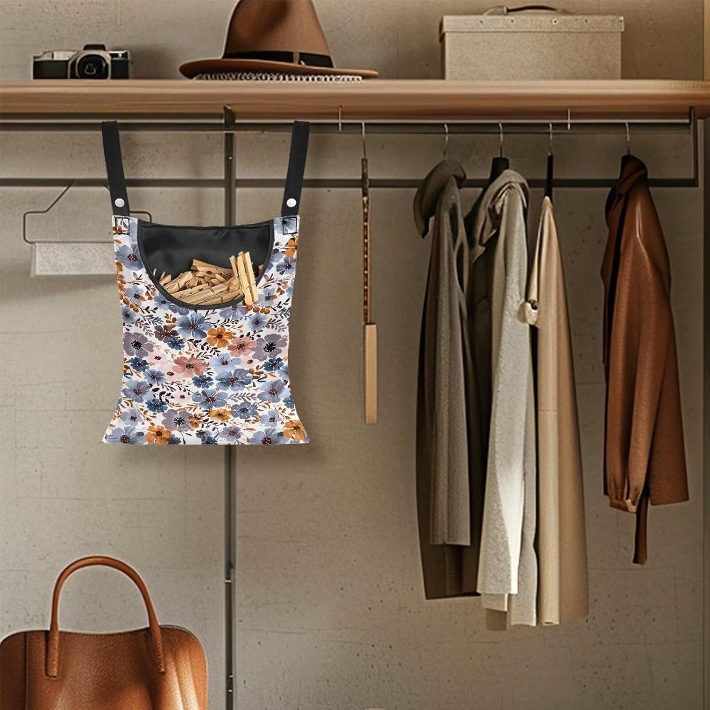 Blue Flowers Clothespin Organizer Bag Hanging Laundry Bag Portable Clothespin Storage with Hanger Hook 2 Ropes for Hanging and Effortlessly Sliding on Clothesline