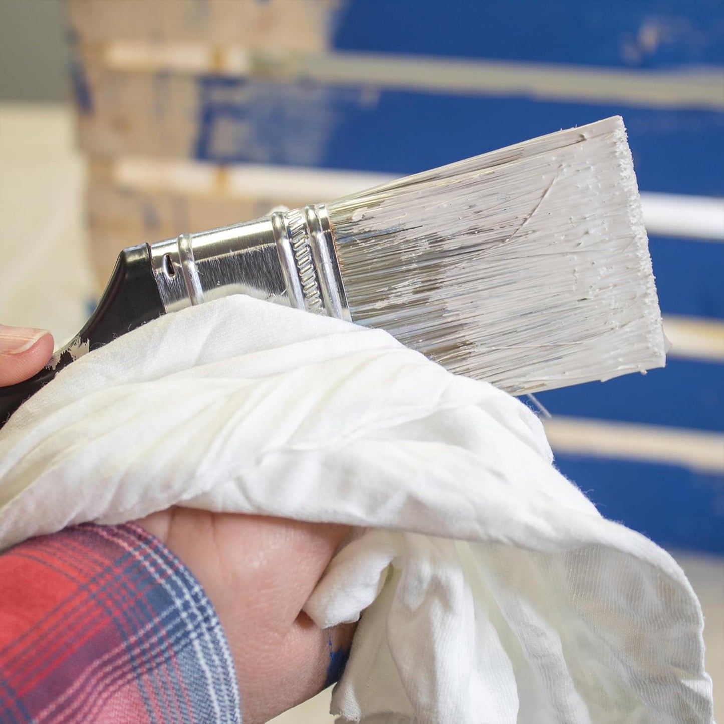 Premium White T-Shirt Cleaning Rags (600 lbs. Pallet 120x5 lbs. Box of Rags) – White Cotton Rag for Cleaning, Staining, Painting, Oil, Grease & Dust Removal – Shop Rags Bulk