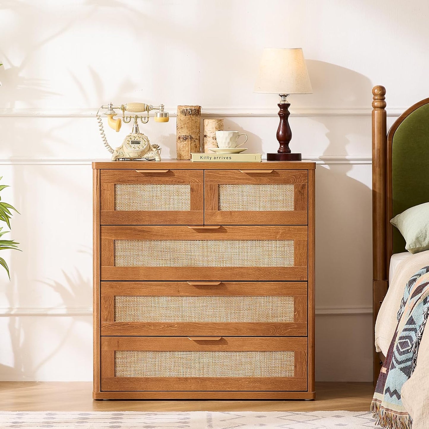 LEYAOYAO Rattan Dresser for Bedroom, 33.5" Tall Chest of Drawers, Modern 5 Drawers Boho Dressers with Storage, Vintage Brown Dresser Wooden Closet Organizer for Living Room, Hallway