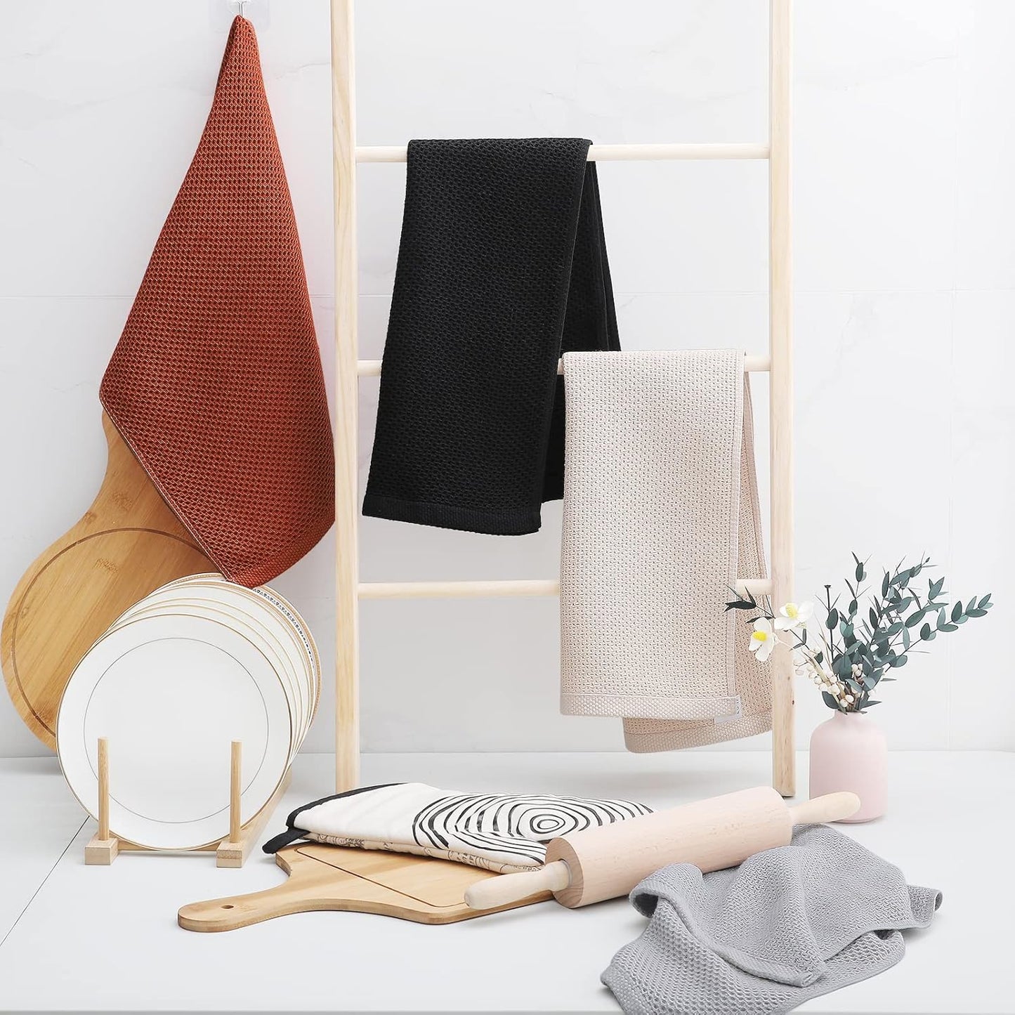 Homaxy 100% Cotton Waffle Weave Kitchen Dish Towels, Ultra Soft Absorbent Quick Drying Cleaning Towel, 13 x 28 Inches, 4-Pack, Rust