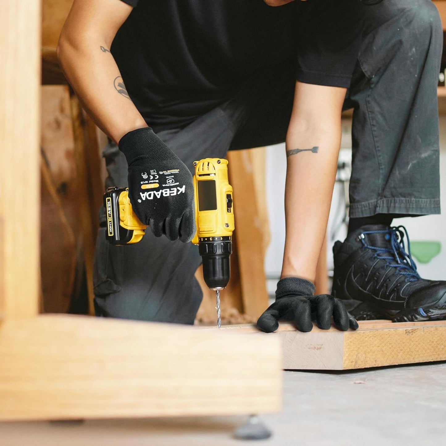 Kebada Safety Work Gloves,120 Pairs Bulk Pack, Touchscreen, PU Coated, Ideal for Warehouse, Construction, Gardening and Mechanics, Black, Large