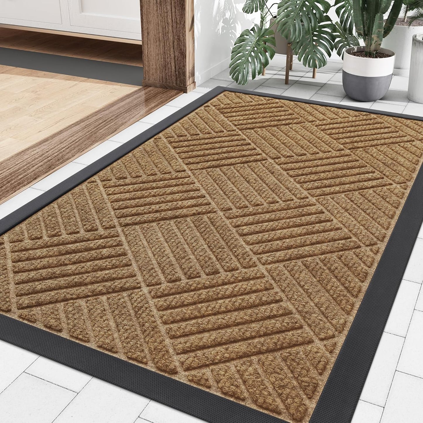 Smiry Front Door Mat Outside Entrance, Heavy Duty Outdoor Indoor Natural Rubber Doormat, Non Slip, Trap Dirt and Moisture, Easy Clean, Low Profile Patio Porch Entryway Mat, 29.5x17, Coffee